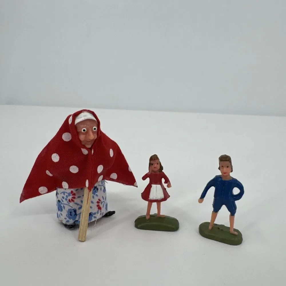 Hansel & Gretal W/ Witch For‎ Gingerbread House